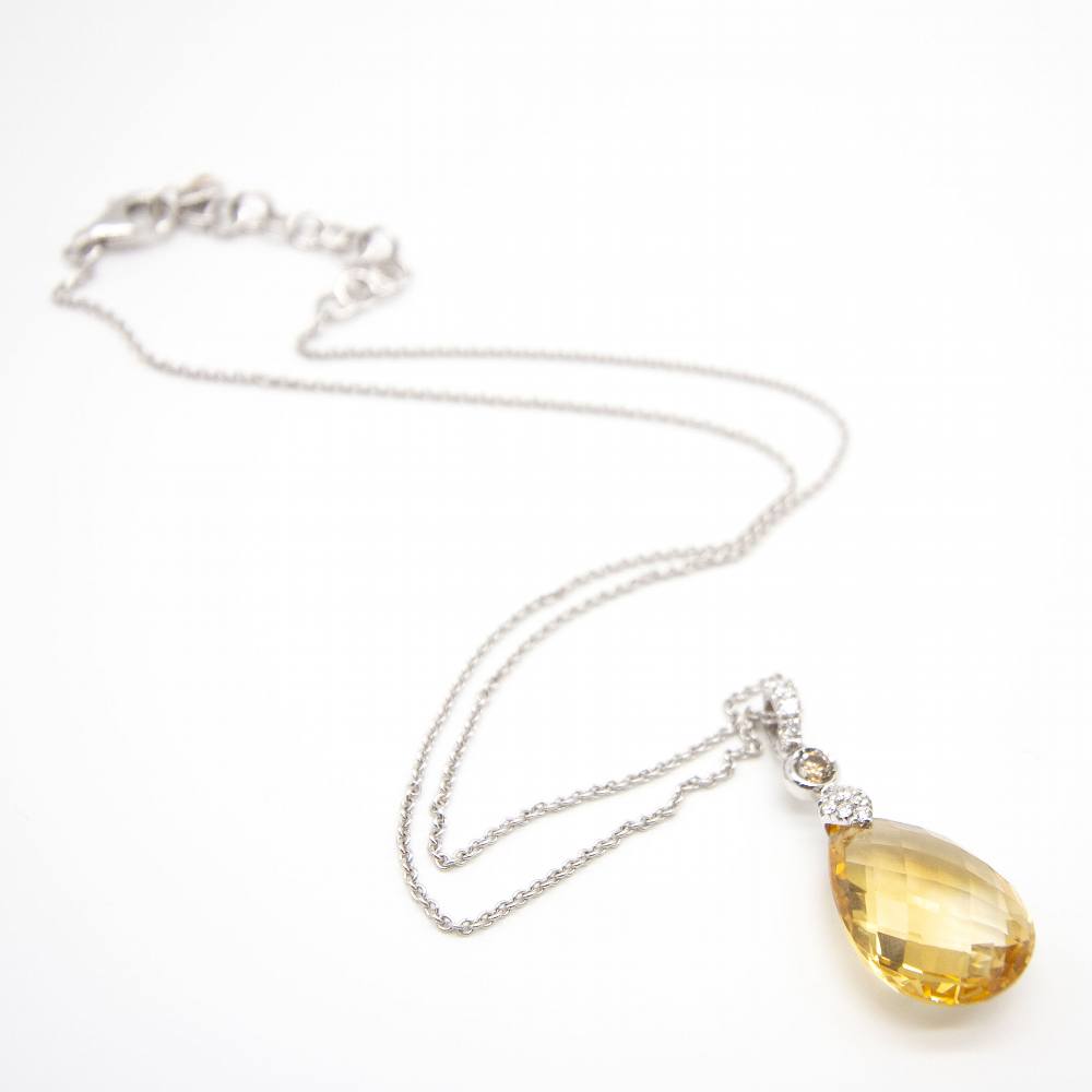 True Necklace in White Gold with Citrine and Diamonds