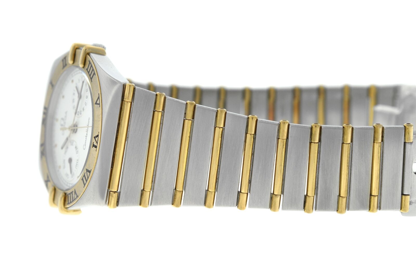 Omega Constellation Manhattan Full Bar 18K Gold 32MM Quartz Watch