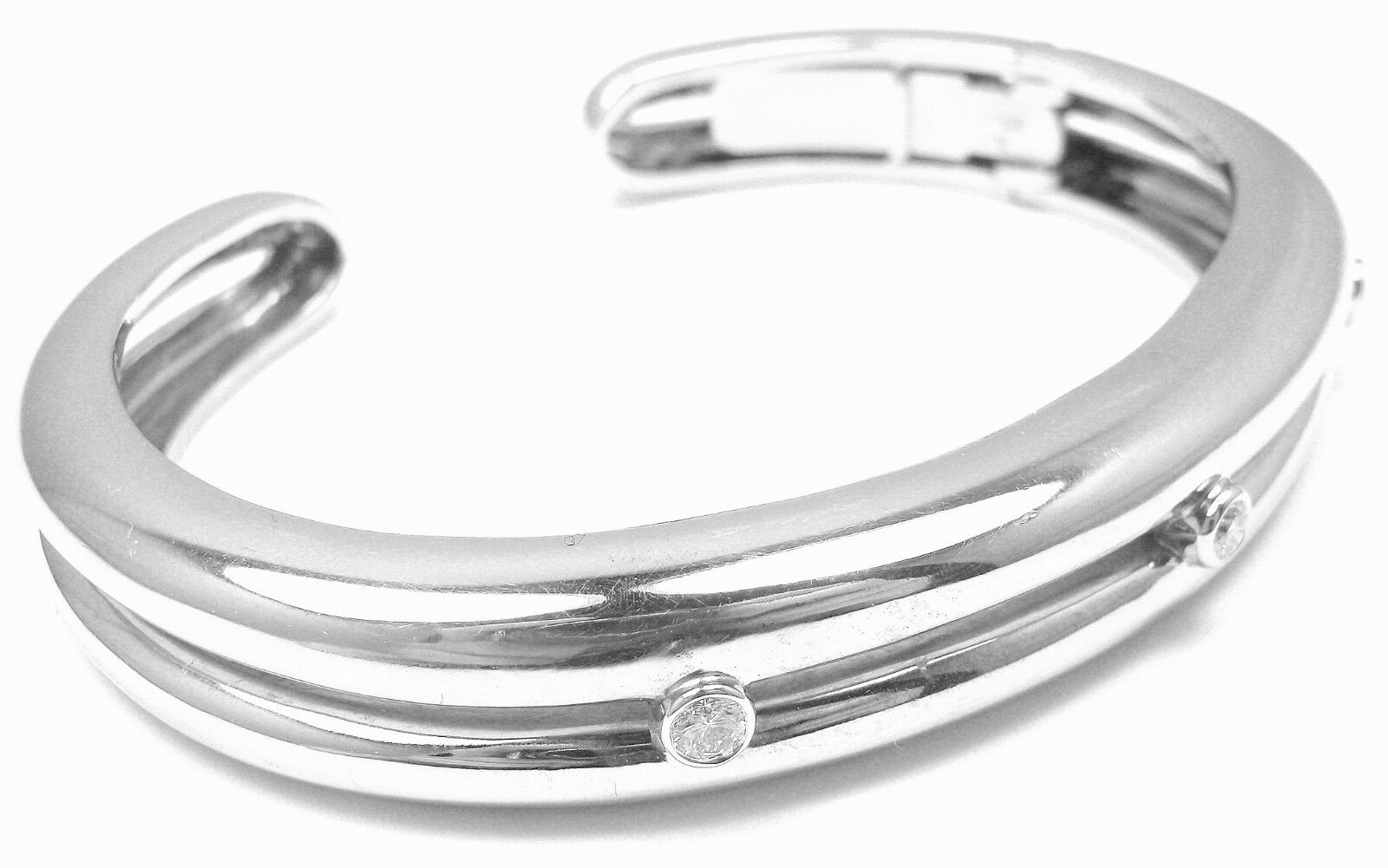 Andrew Clunn 18k White Gold Diamond Cuff Bracelet