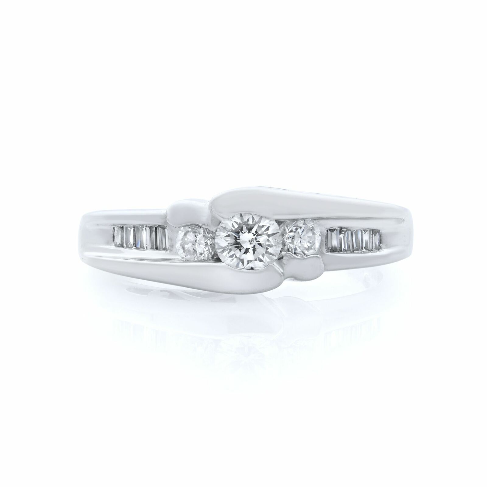 True 14K White Gold Diamond Engagement Ring 0.60cts Size 7