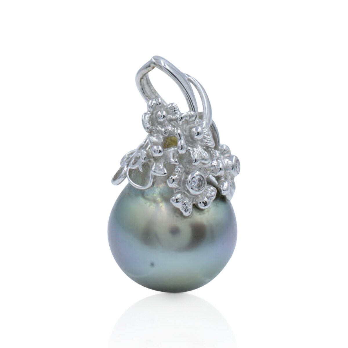 True Black Tahitian Pearl Pendant in 18K White Gold with Diamond Floral Motif 0.03cts