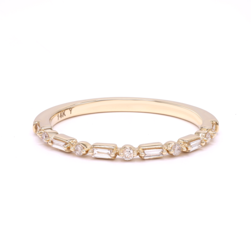 True Round and Baguette Cut Diamond Ring