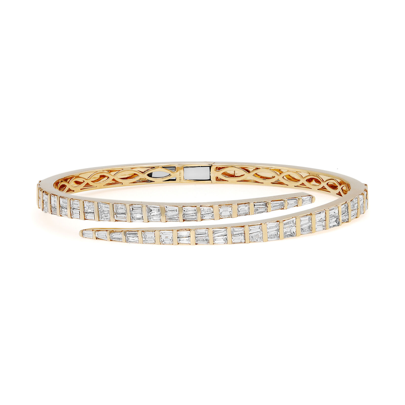True 4.27Ctw Tapered Baguette Cut Diamond Bangle Bracelet