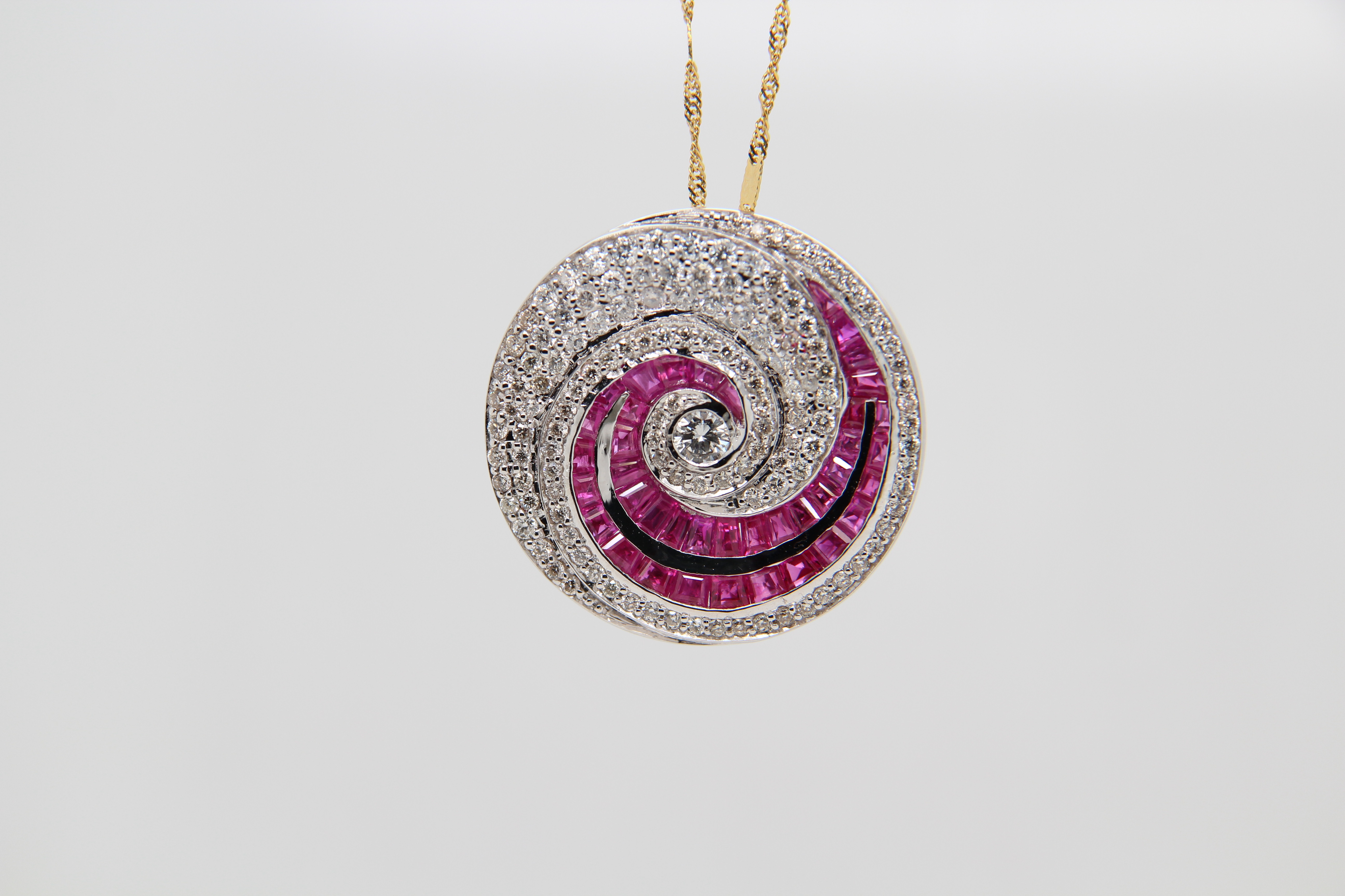 1.16 Carat Diamond And 4.86 Carat Ruby Pendant In 18 Karat Gold