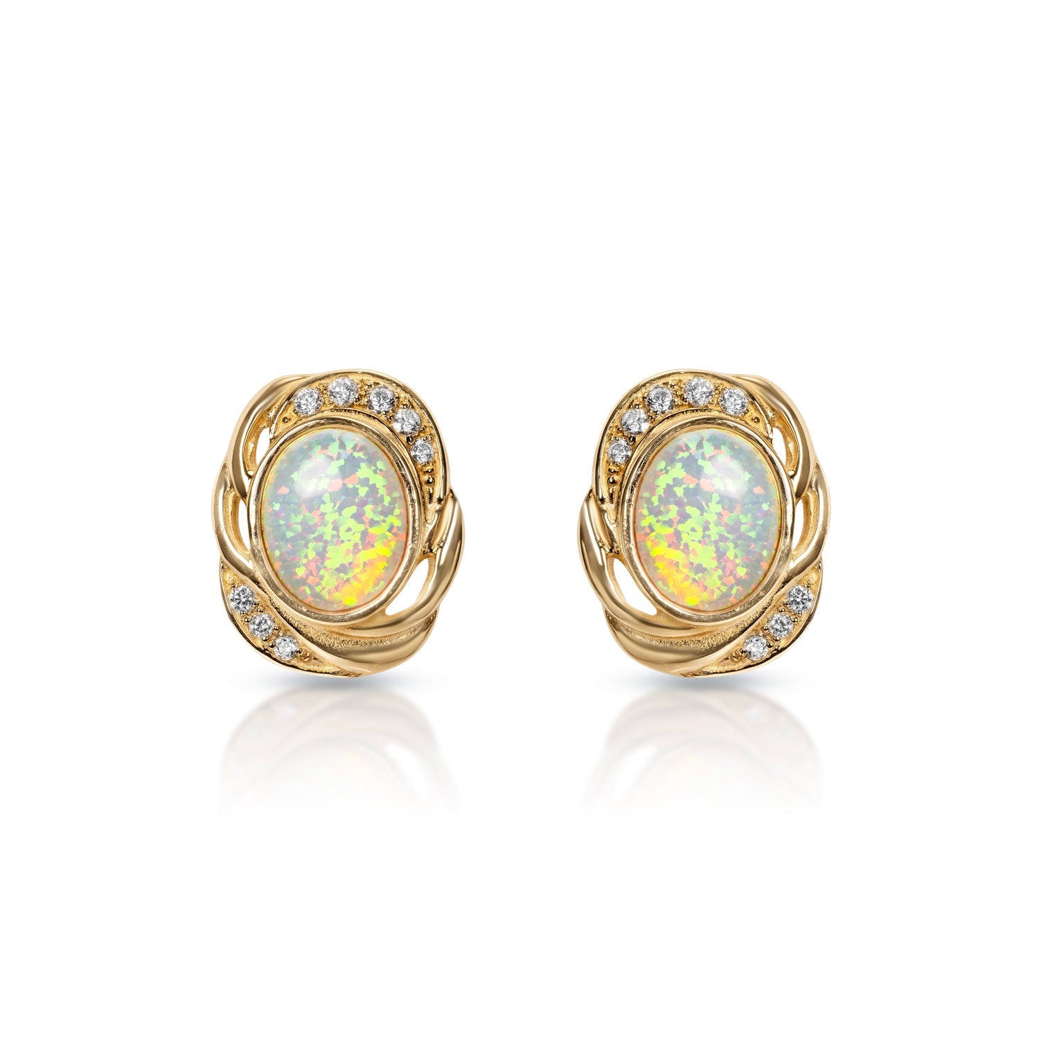 Mary 0.25 Carats 16 Diamonds Round Brilliant Stud Earrings in 14k Yellow Gold