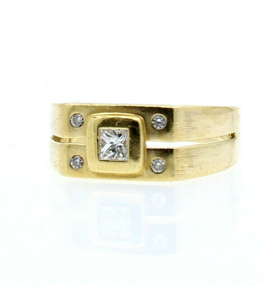 18k Yellow gold Princess Diamond Men's Ring Band Size 7.75