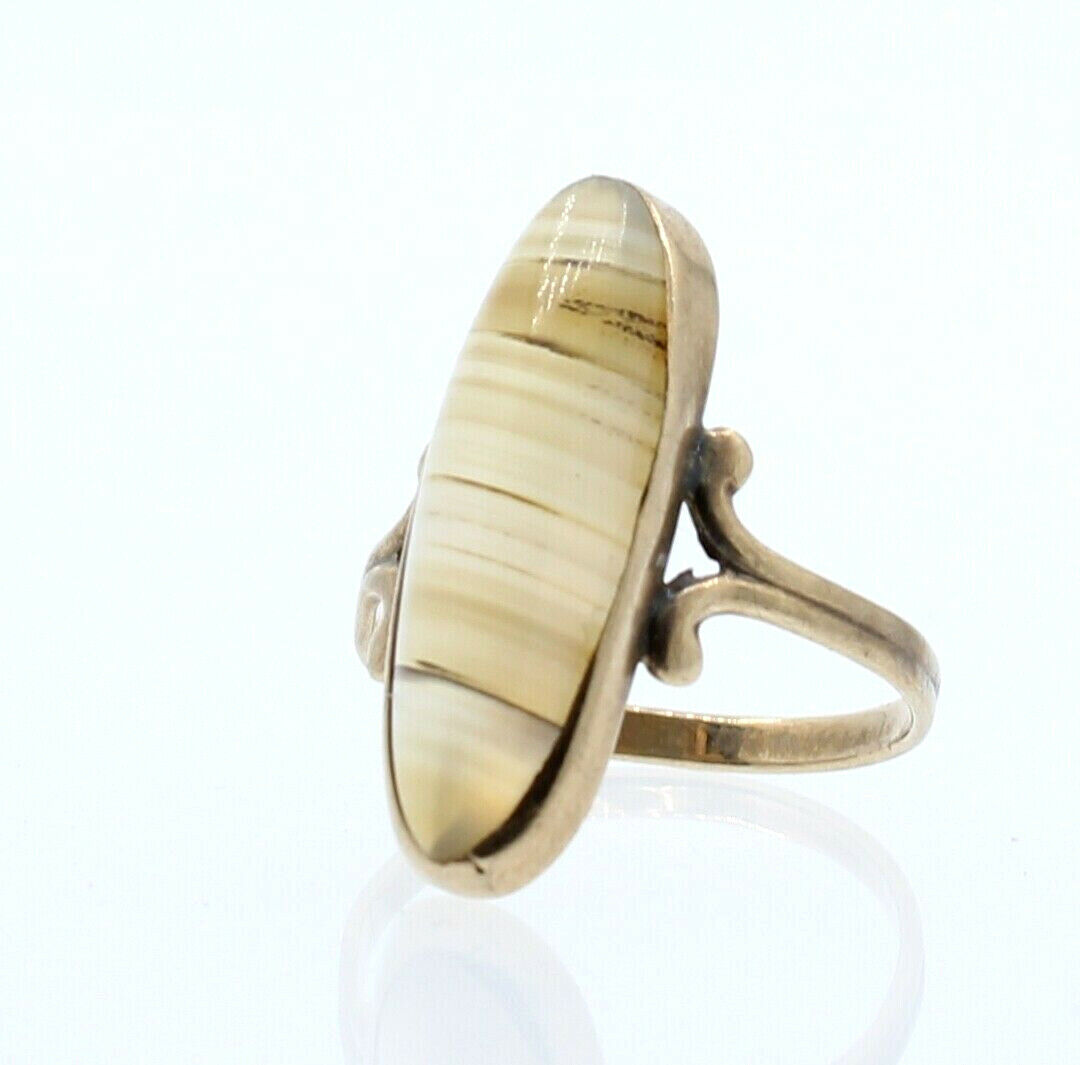 VINTAGE 10K YELLOW GOLD CLEAR STONE LADIES RING SIZE 5.5