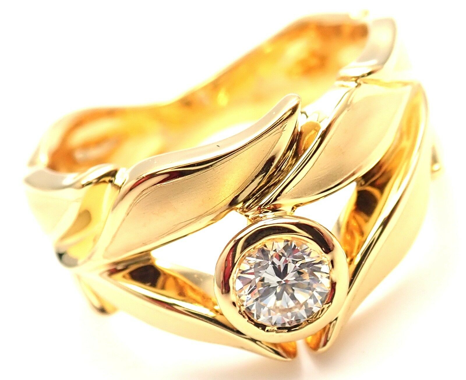Carrera Y Carrera 18k Mi Princes Greco Roman Diamond Crown Ring