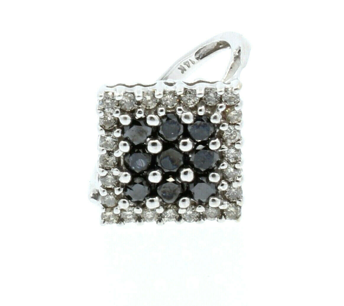 14k White gold Diamonds  Onyx Ladies Ring 3.5 Grams Size 5.5