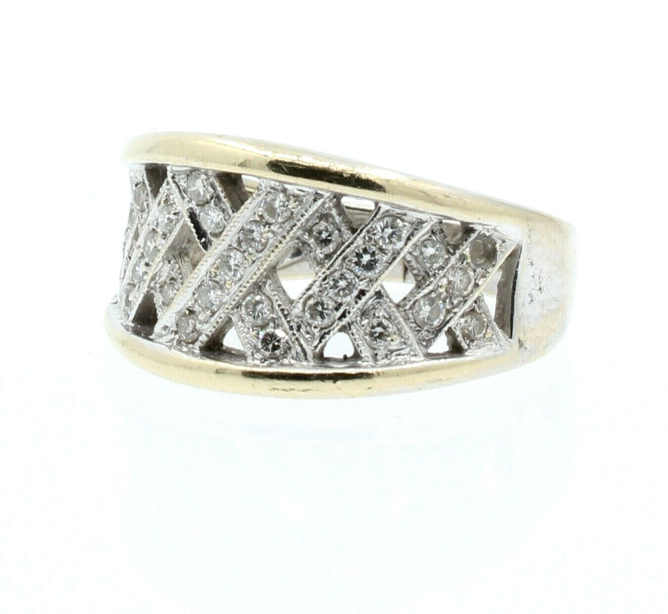 Estate 18k White gold Criss Cross Diamonds Ladies Ring Size 7