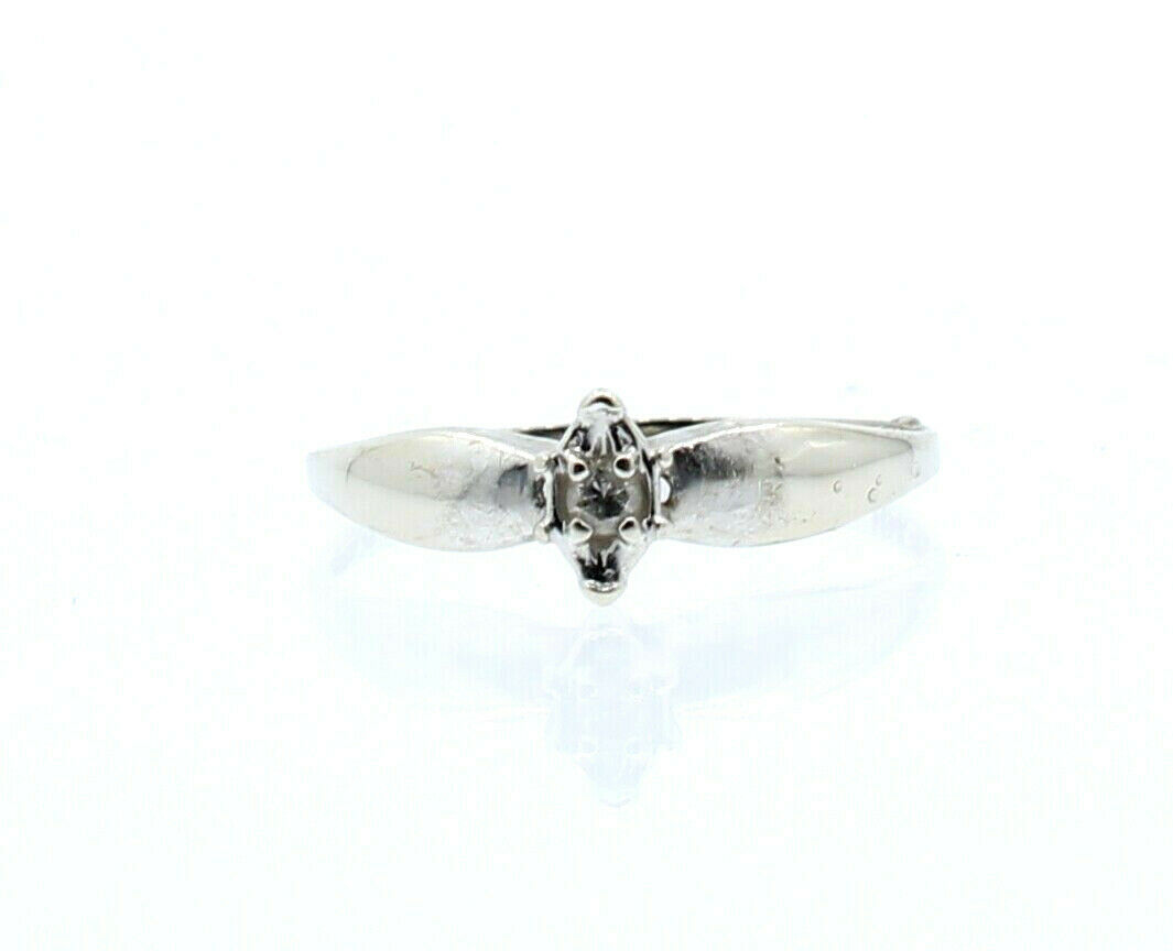 10k White Gold .07ct Round Diamond Solitaire Ladies Ring Size 7