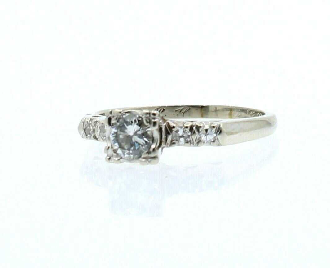 14k White Gold .60ct Round Diamonds Ladies Ring Size 8