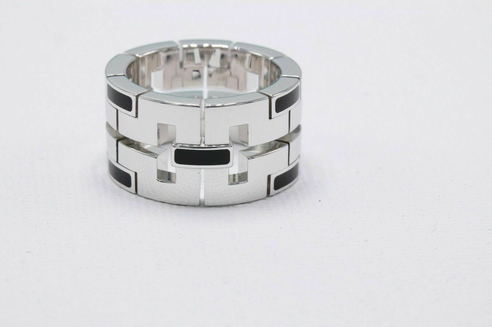Cartier 18k White Gold  Black Lacquar Ring Le Baiser Du Dragon Coa  Pouch
