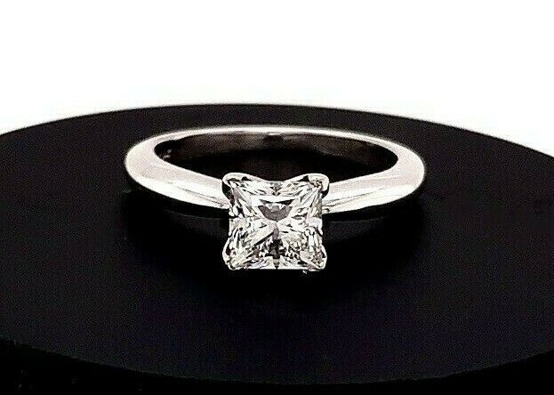 Princess Cut Diamond 1.00 Carat I VS1 GIA Solitaire Engagement Ring 