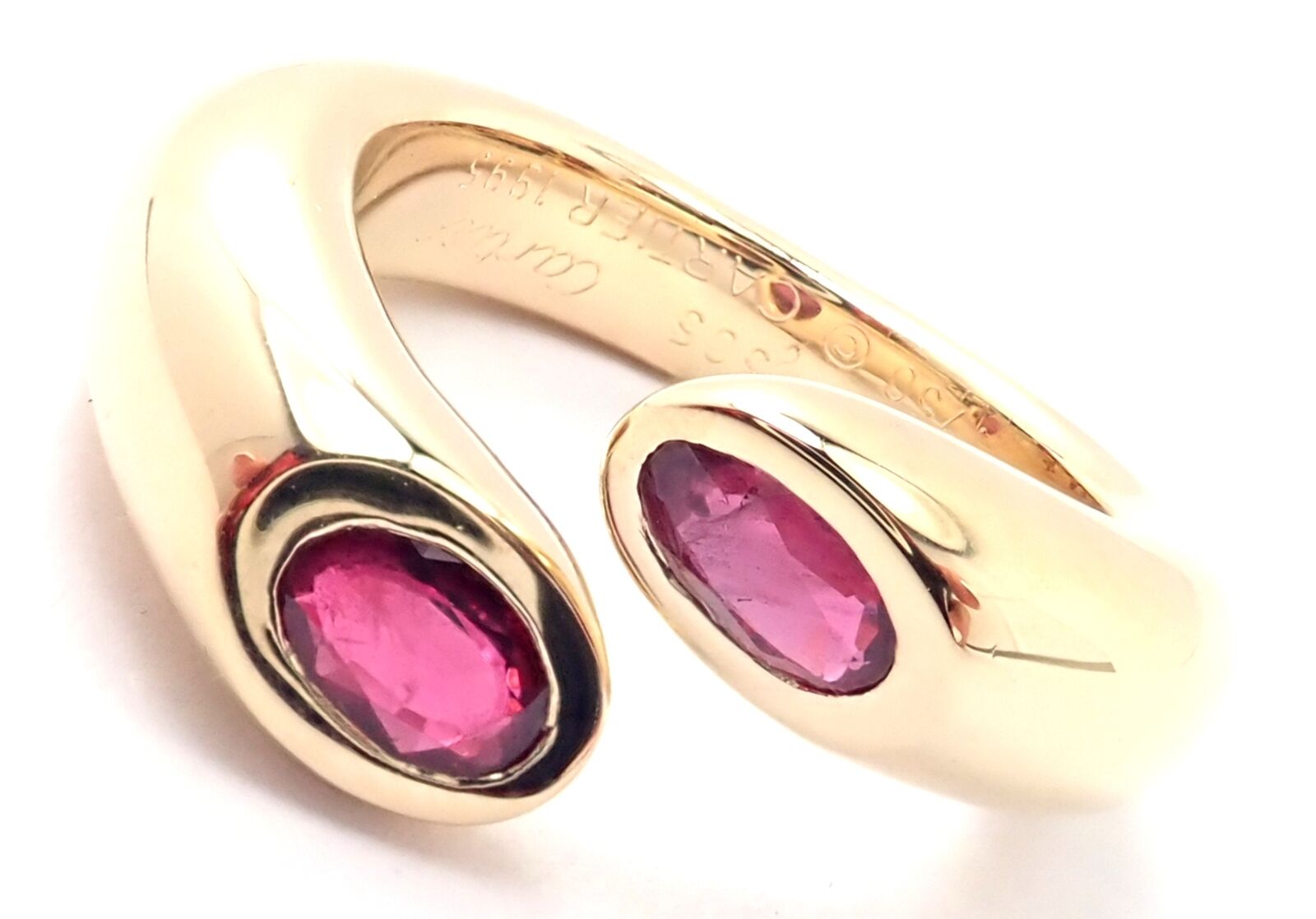 Cartier 18k Yellow Gold Ruby Ellipse Deux Tetes Croisees Bypass Ring