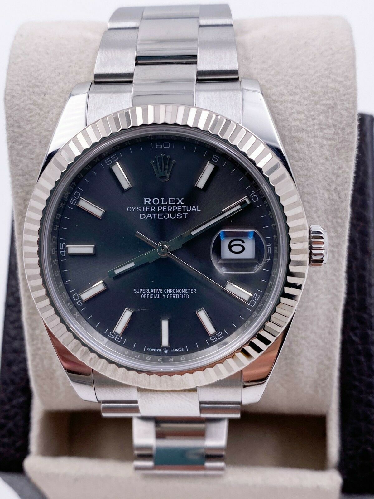 Rolex 126334 Datejust 41 Rhodium Dial Steel 18K Gold