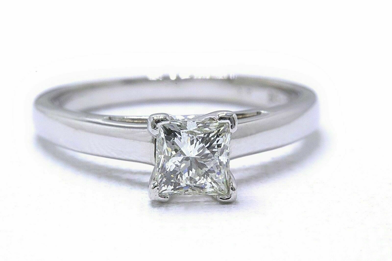 Leo Diamond Engagement Ring Princess 0.83 ct I SI1 14k White Gold $6,999 Retail