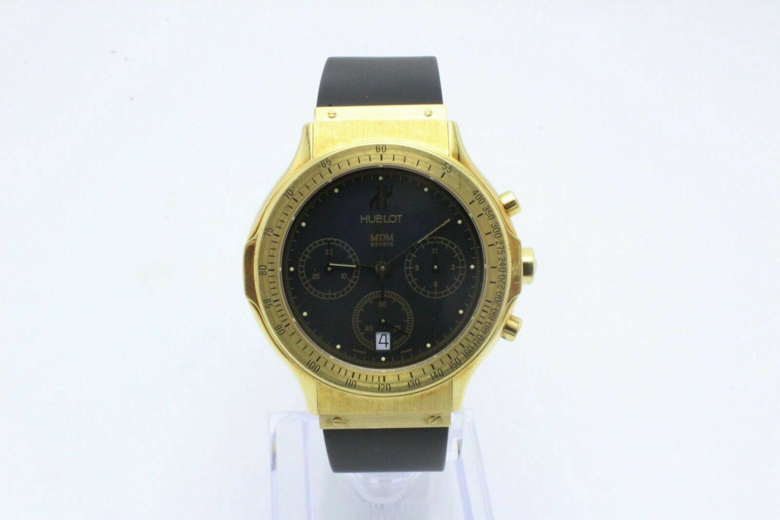 Hublot MDM Chronograph Reference 1621.3 18K Yellow Gold with 