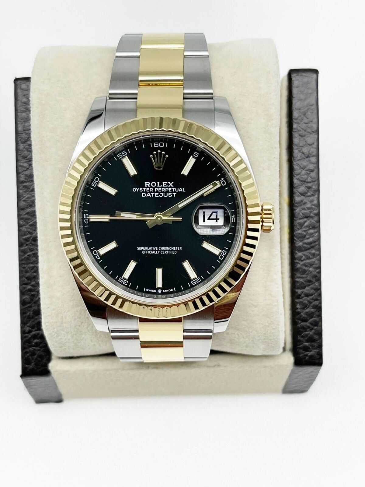 Rolex 126333 Datejust 41 Black Dial 18K Yellow Gold Steel