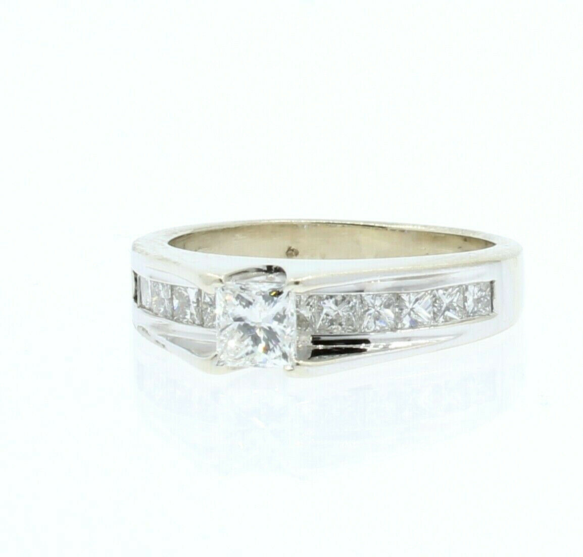 Estate 14k White gold 1.5ct Princess Diamonds Ladies Ring Size 5.5