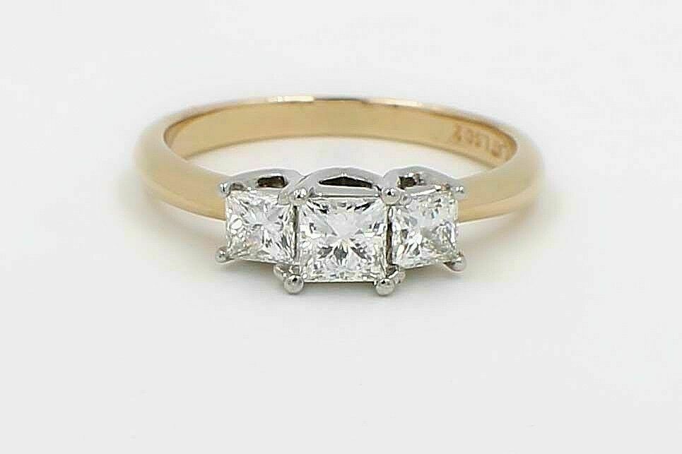 Leo Diamond Engagement Ring 3 Stone Princess 1.04 ct G SI1 14k Gold $4,000 Value