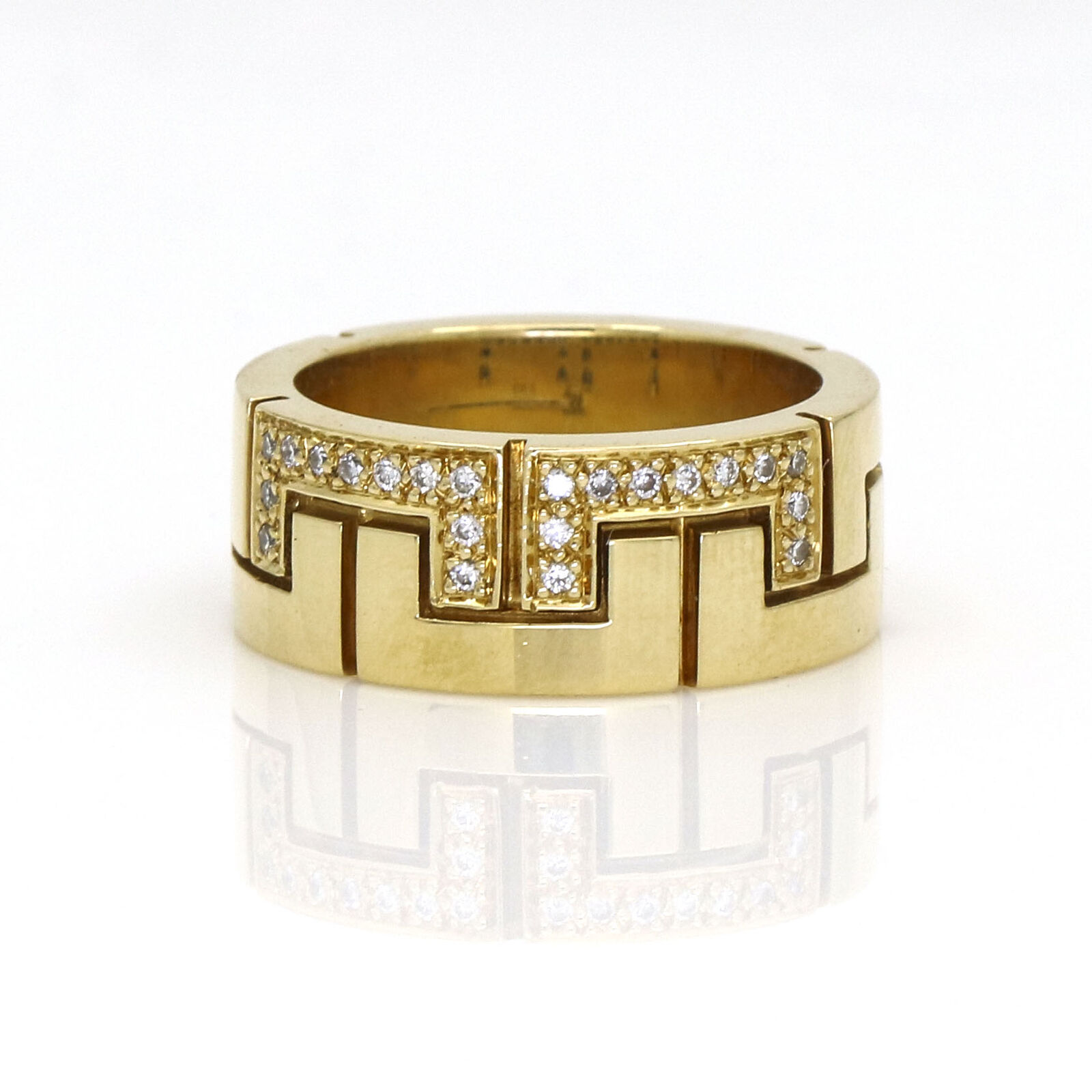 Women's Diamond Interlocking C Wide Band Statement Ring in 18k Gold Size 7