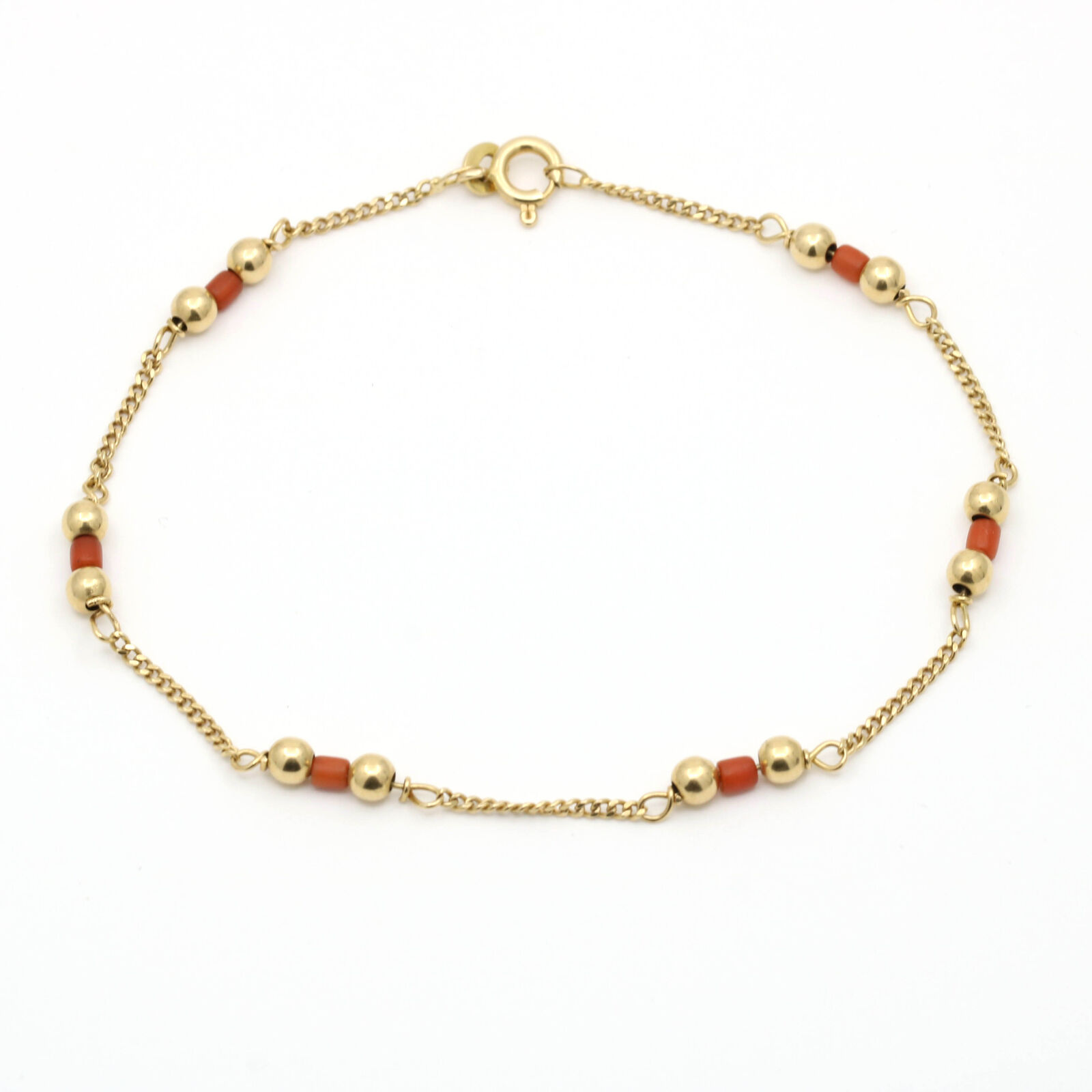 Unoaerre Red Coral Station Bracelet in 18k Yellow Gold