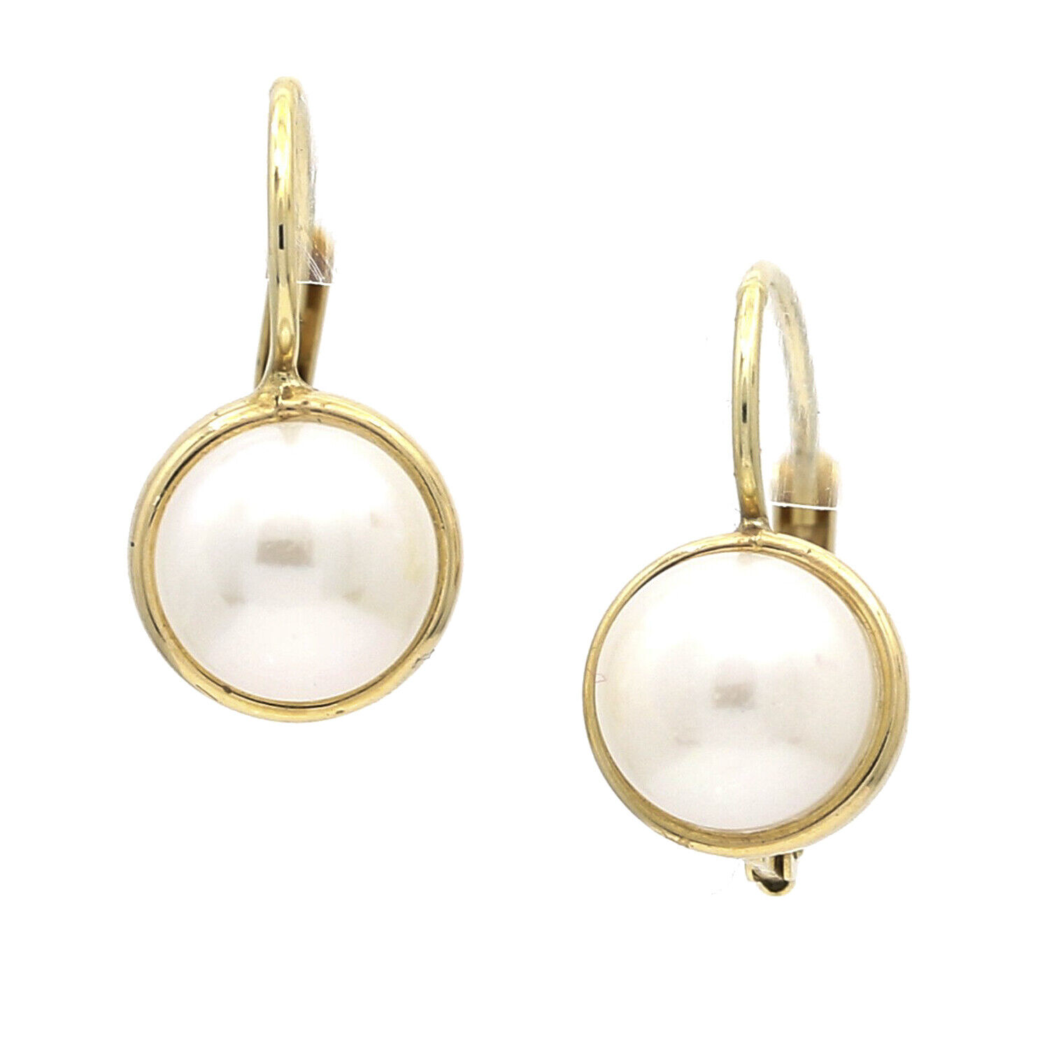 Women's Freshwater Pearl Leverback Earrings in 14k Yellow Gold