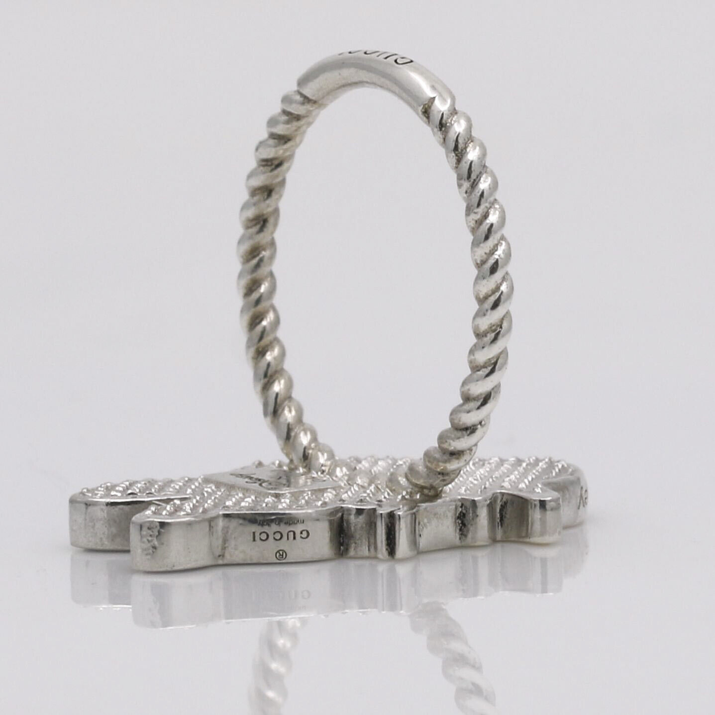Gucci Disney X Daisy Duck Ring In Sterling Silver | Gucci | Buy at