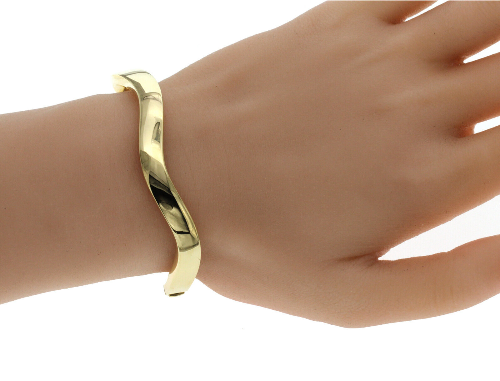 Tiffany & Co 18K Yellow Gold 7mm Zig Zag Wave Bangle Bracelet 19.7