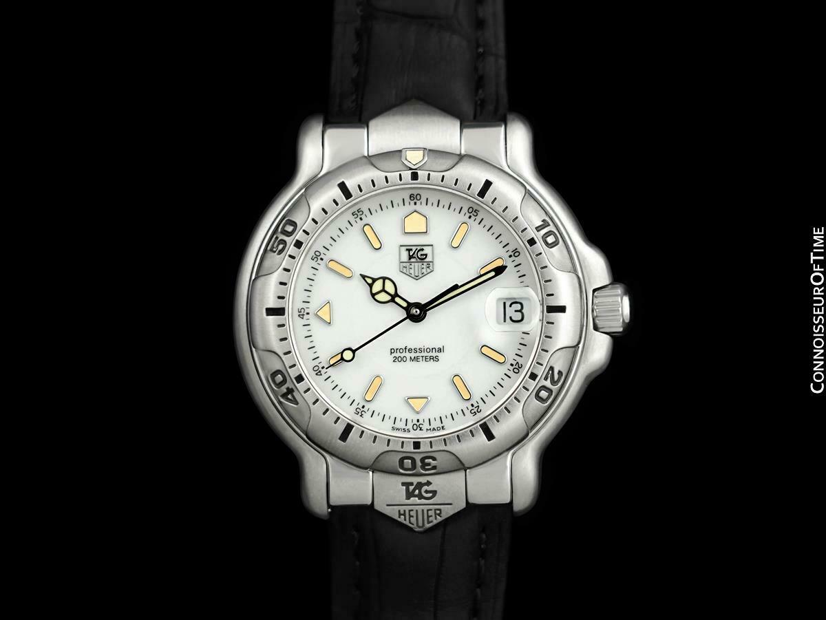 TAG Heuer Professional  Mens Full Size Divers SS Steel