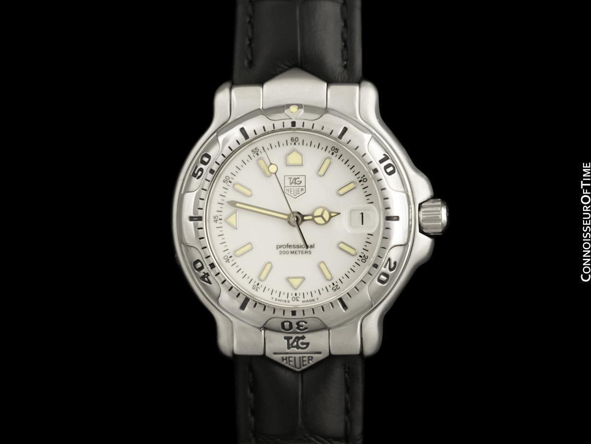 TAG Heuer Professional   Mens Divers SS Steel Watch -