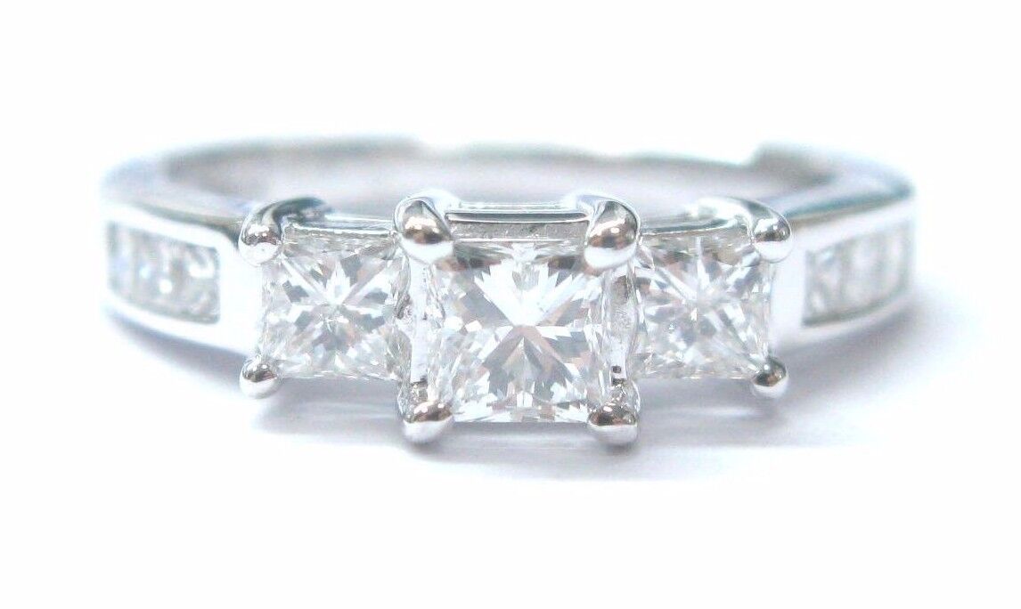 True Fine Princess Cut Diamond Three Stone Engagement White Gold Ring 1.04Ct