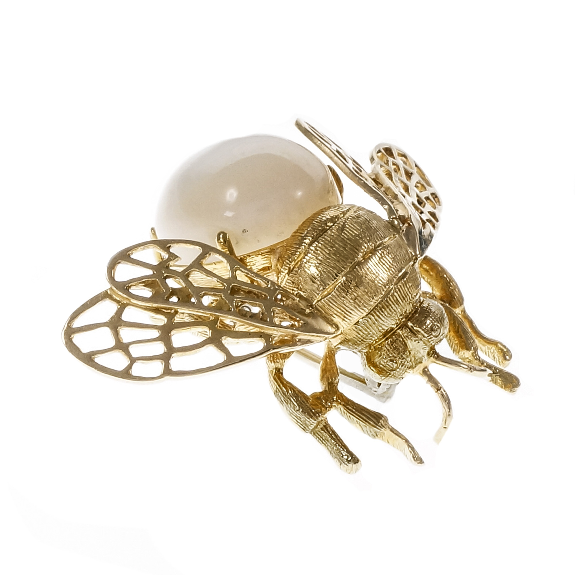 Vintage 1950 Bee Pin Mother of Pearl 18k Yellow Gold