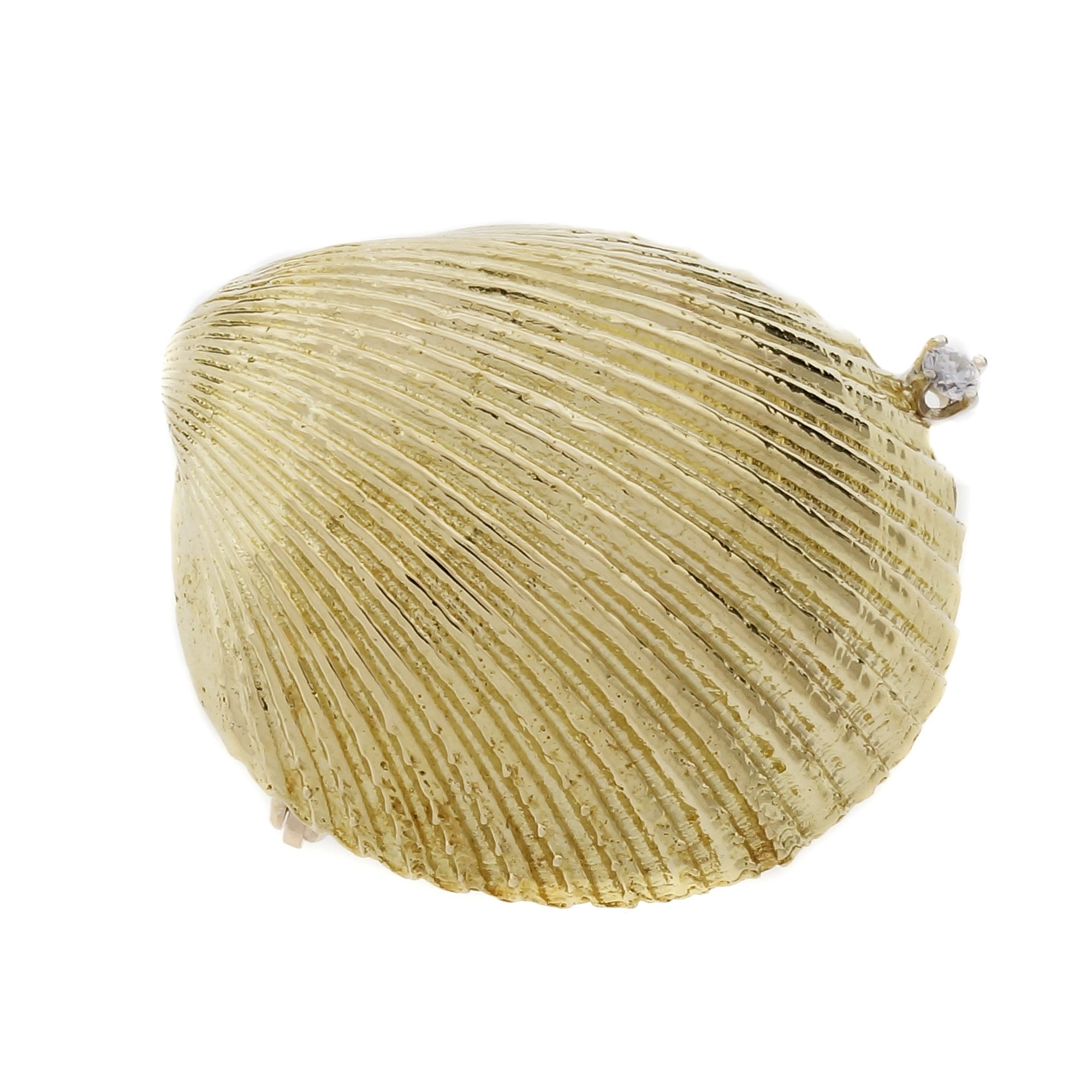 Clam Sea Shell Diamond Pin 18k Yellow Gold Diamond