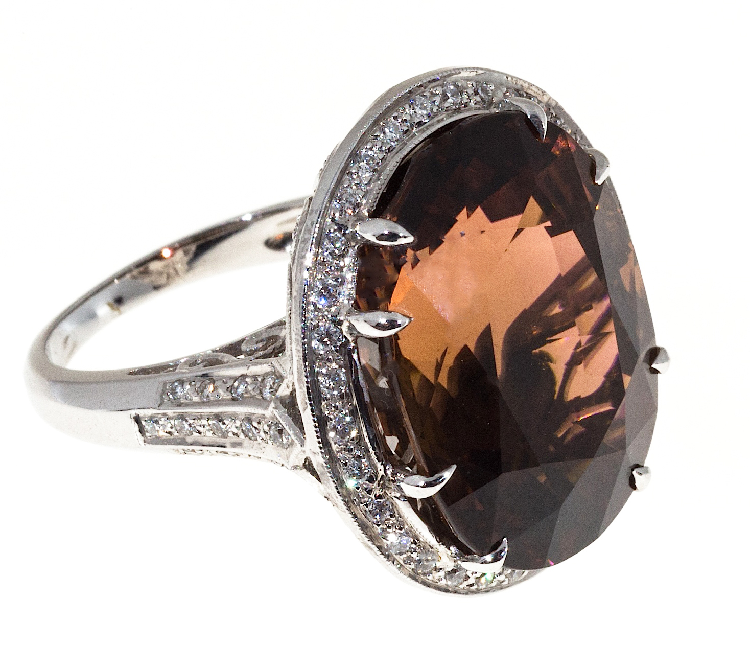 18K White Gold 26.70ct Pink Brown Tourmaline  0.75ct Diamond Ring Size 7
