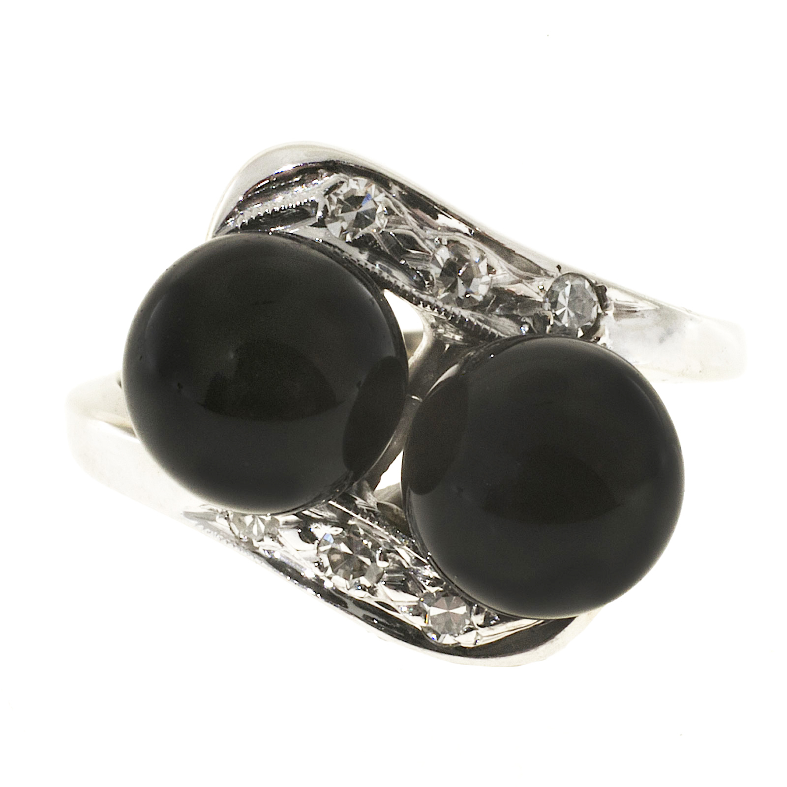 14K White Gold with Black Onyx  0.50ct. Diamond Swirl Vintage Ring Size 4