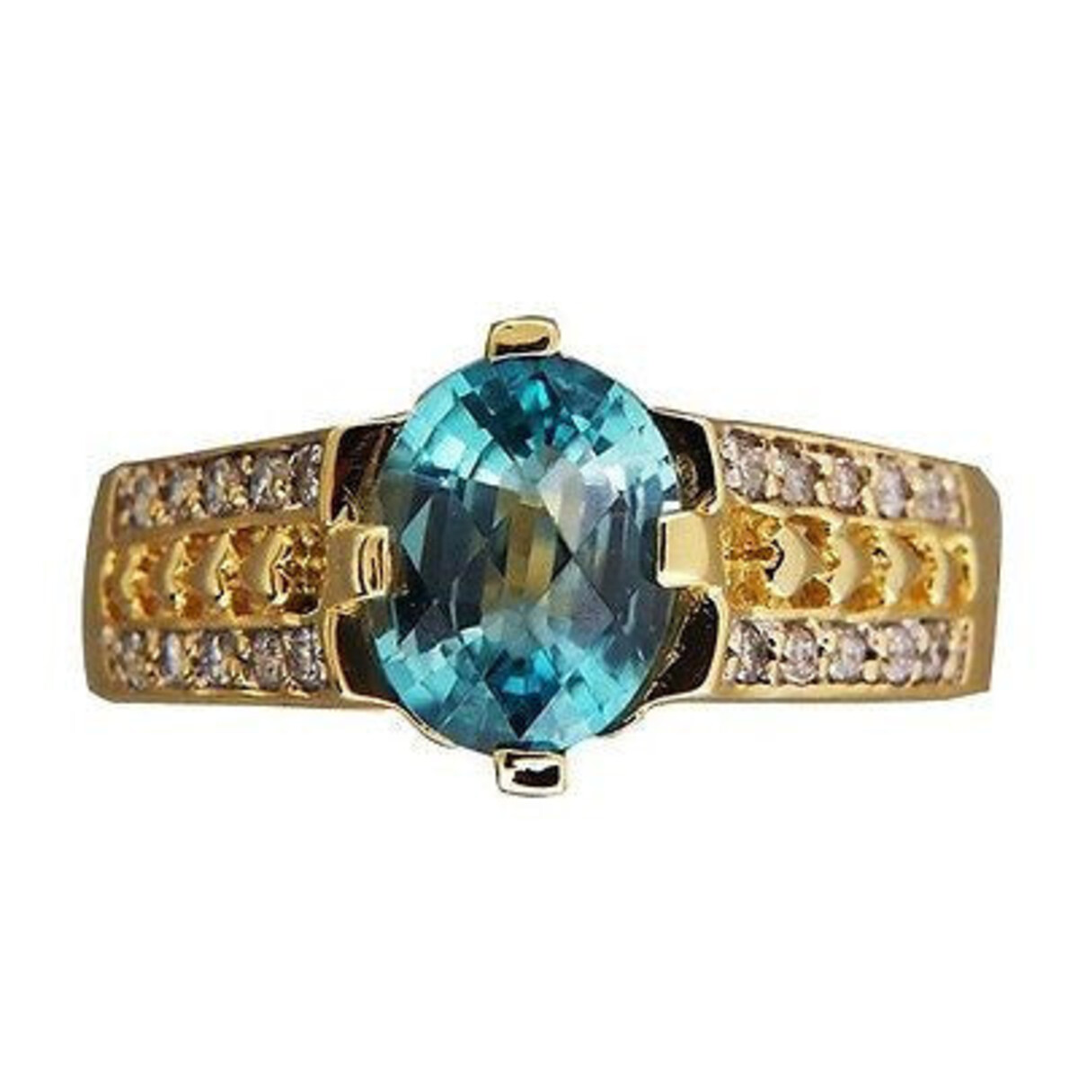 Vintage 2.50 Ct Oval Blue Zircon 18K Yellow Gold .20 Ct Full Cut Diamond Ring