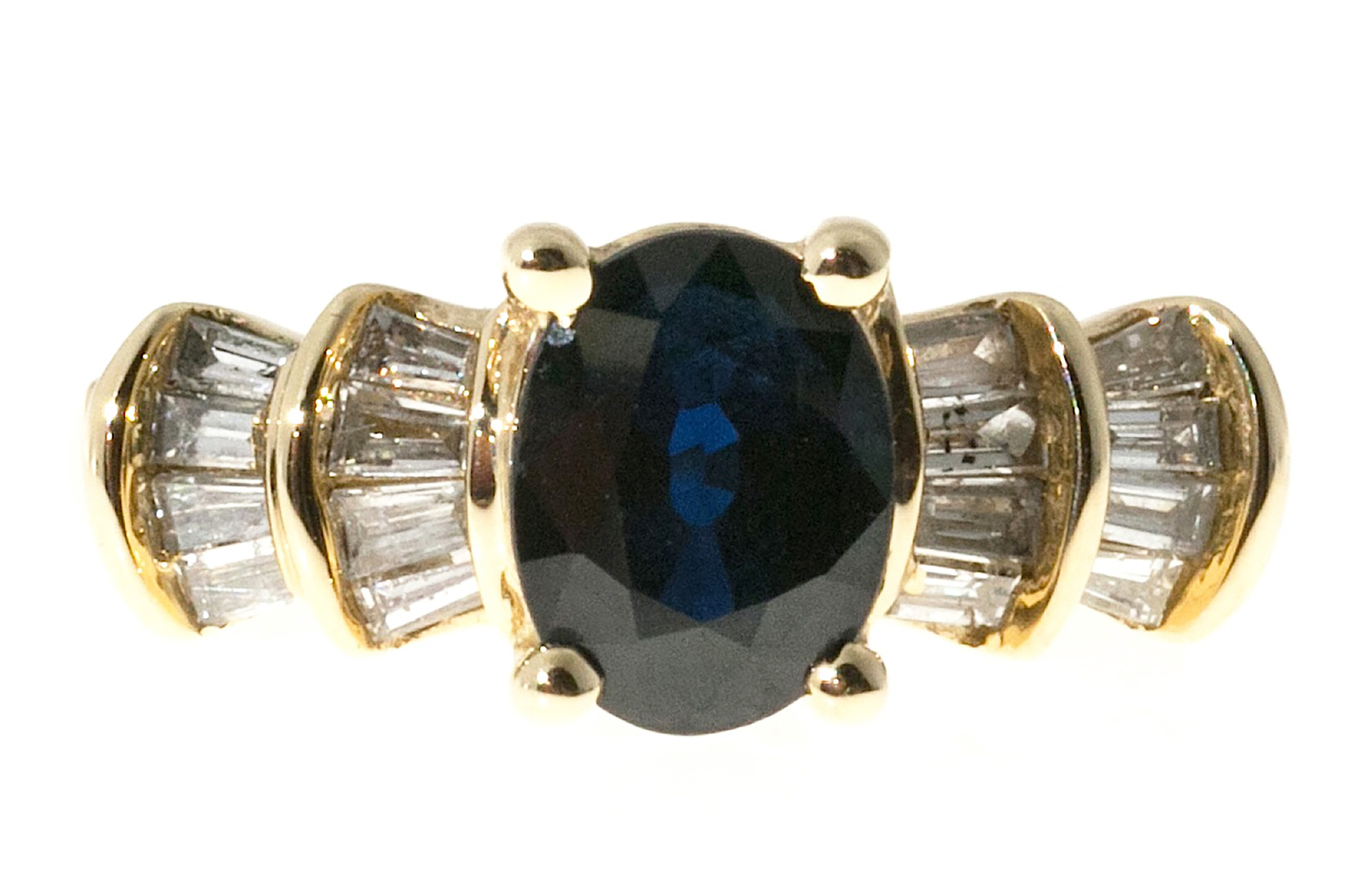 14K Yellow Gold with 1.50ct Deep Blue Sapphire  0.32ct Diamond Vintage Ring Size 6.75