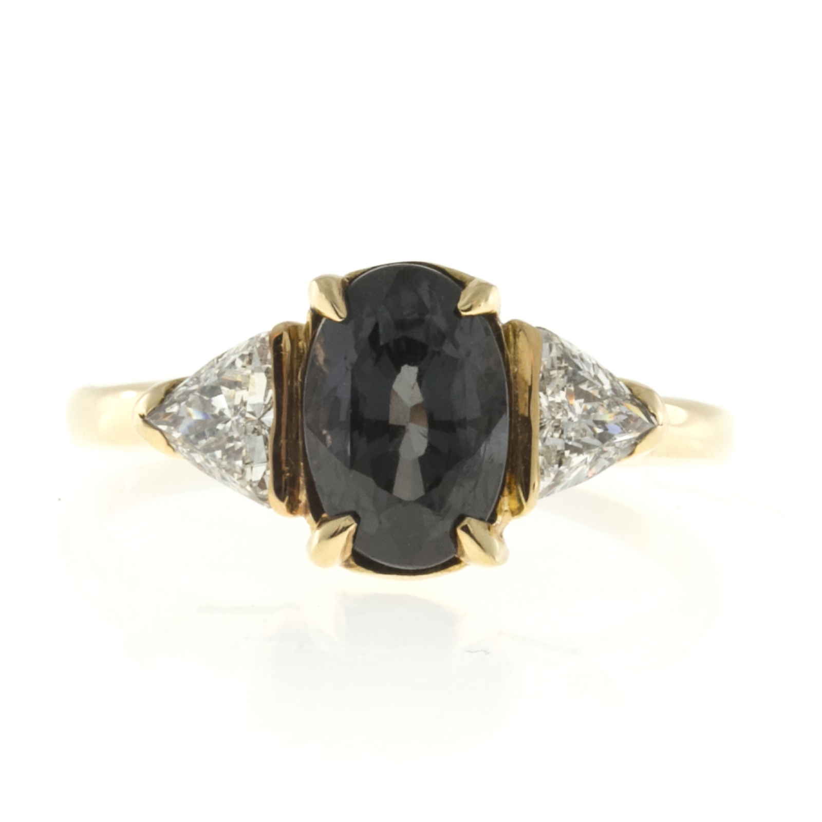 Vintage 18K Yellow Gold with 2.38ct. Sapphire  0.45ct. Diamond Ring Size 7.75