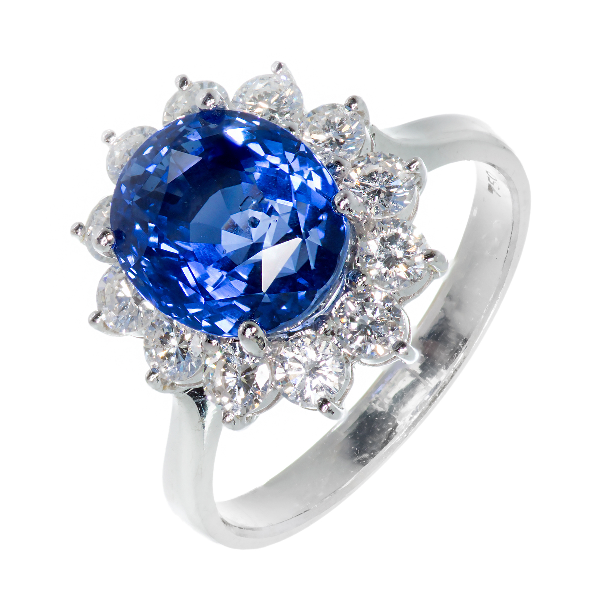 18K White Gold Blue Halo Sapphire Ring Size 6.75
