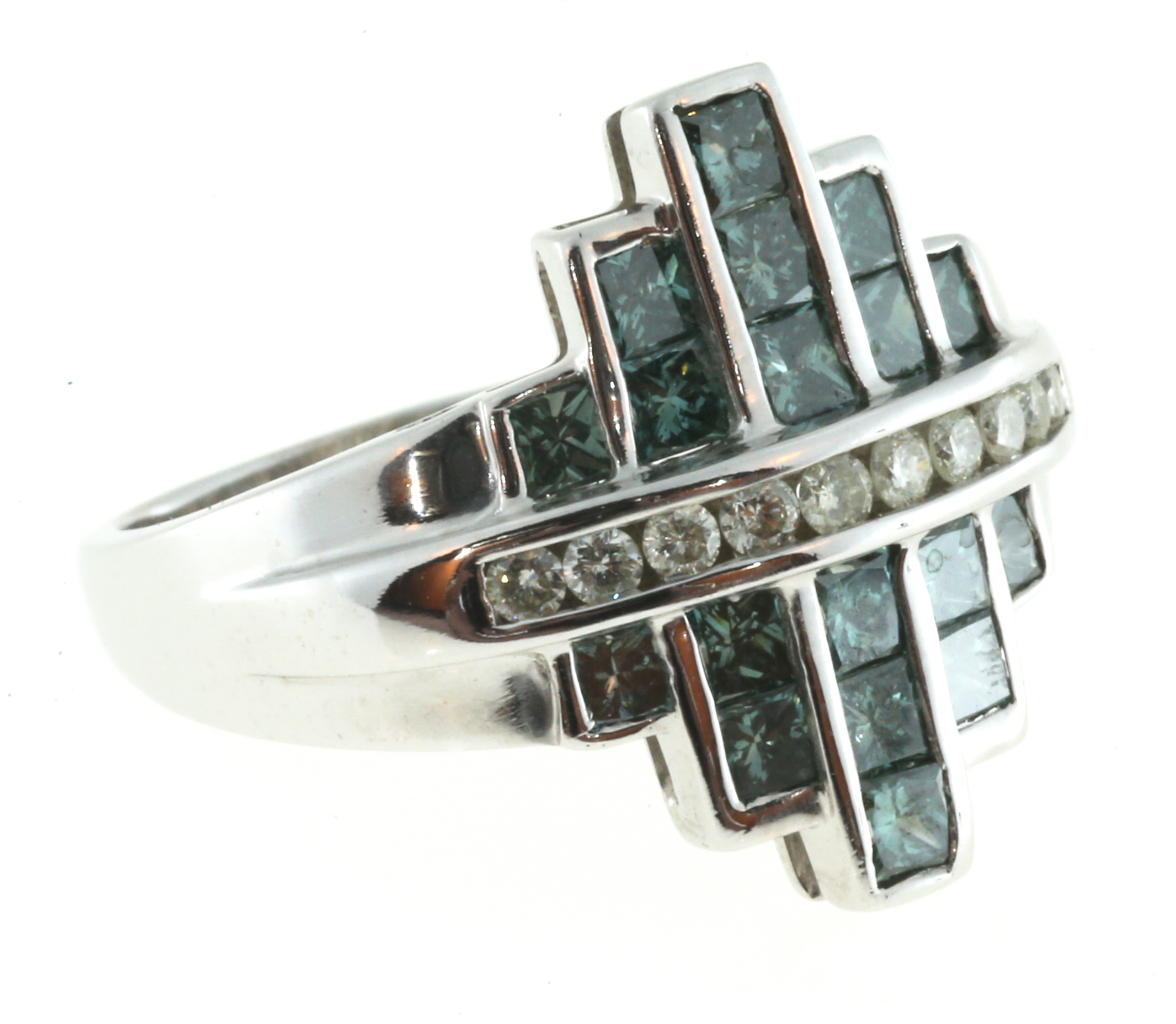 Vintage 14k White Gold Blue Enhanced Bright and White Diamond Ring Size 9.5