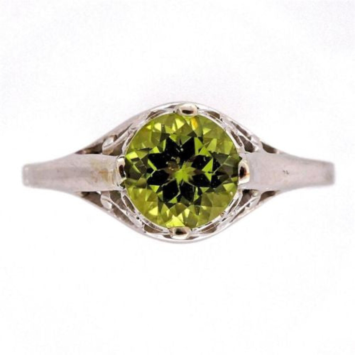 Filigree Art Deco 14k White Gold 1.05ct Peridot Vintage Ring