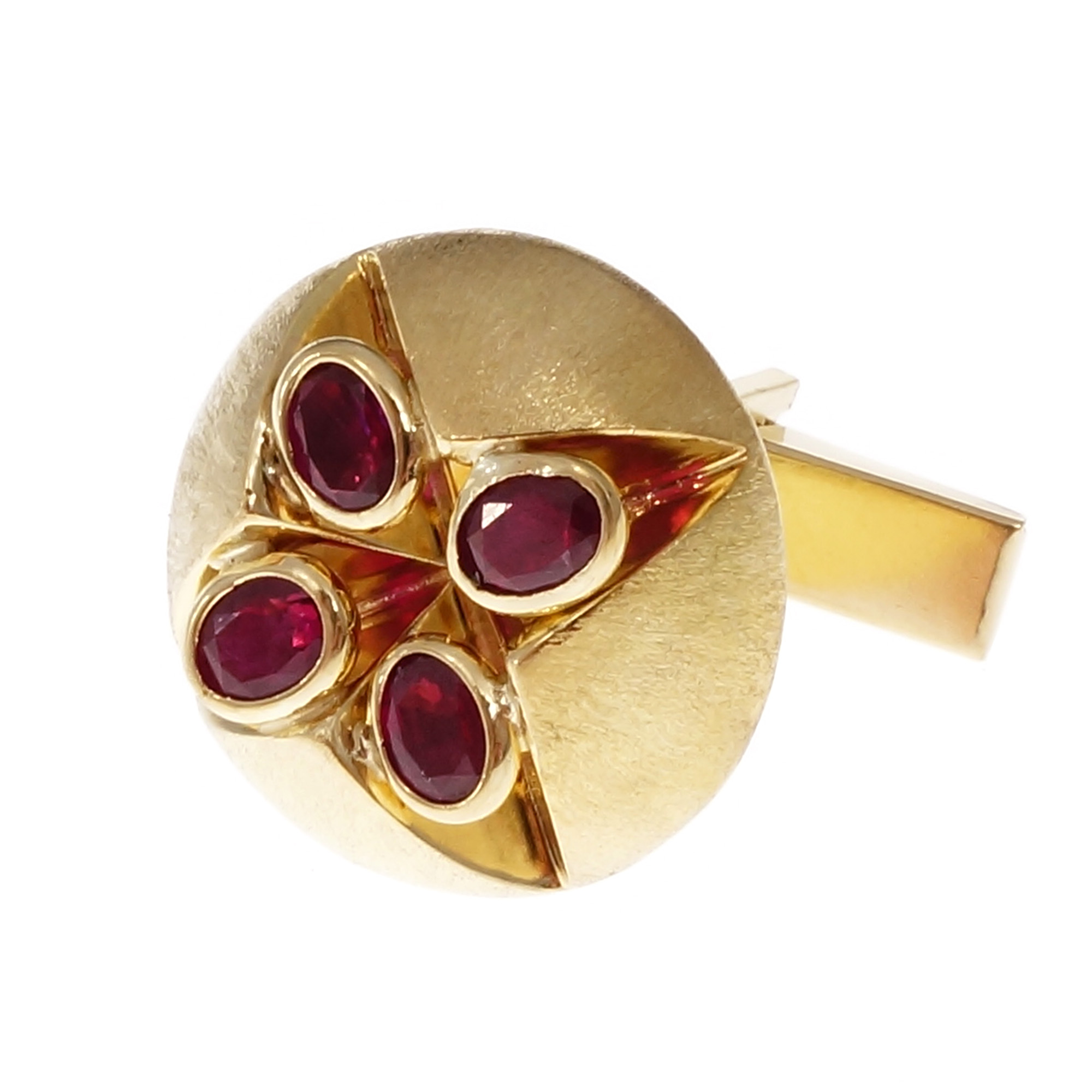 Peter Suchy 18K Yellow Gold with  Ruby Cuff Link Shirt Stud Set 