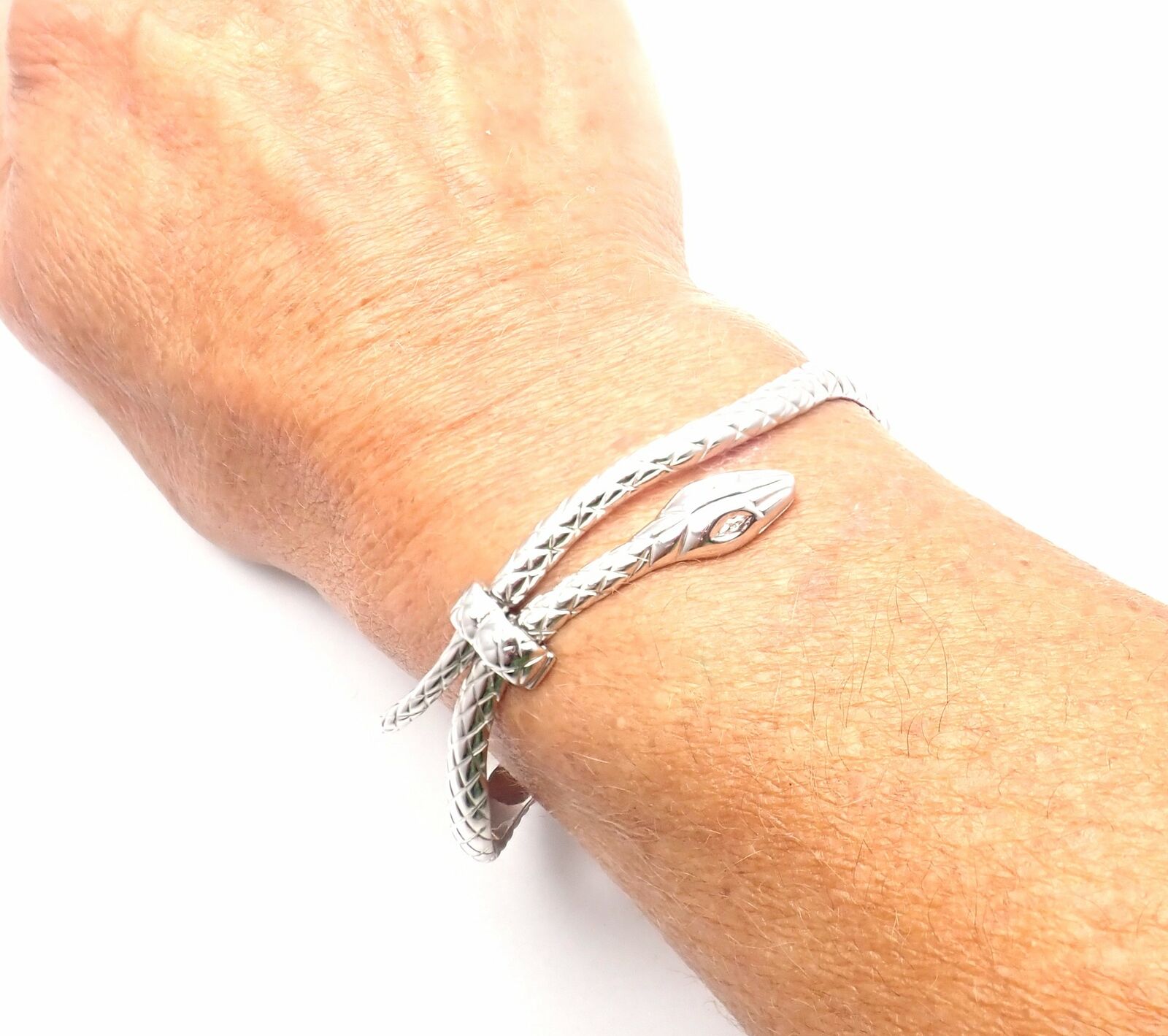 Rare! Authentic Tom Ford 18k White Gold Diamond Snake Bangle