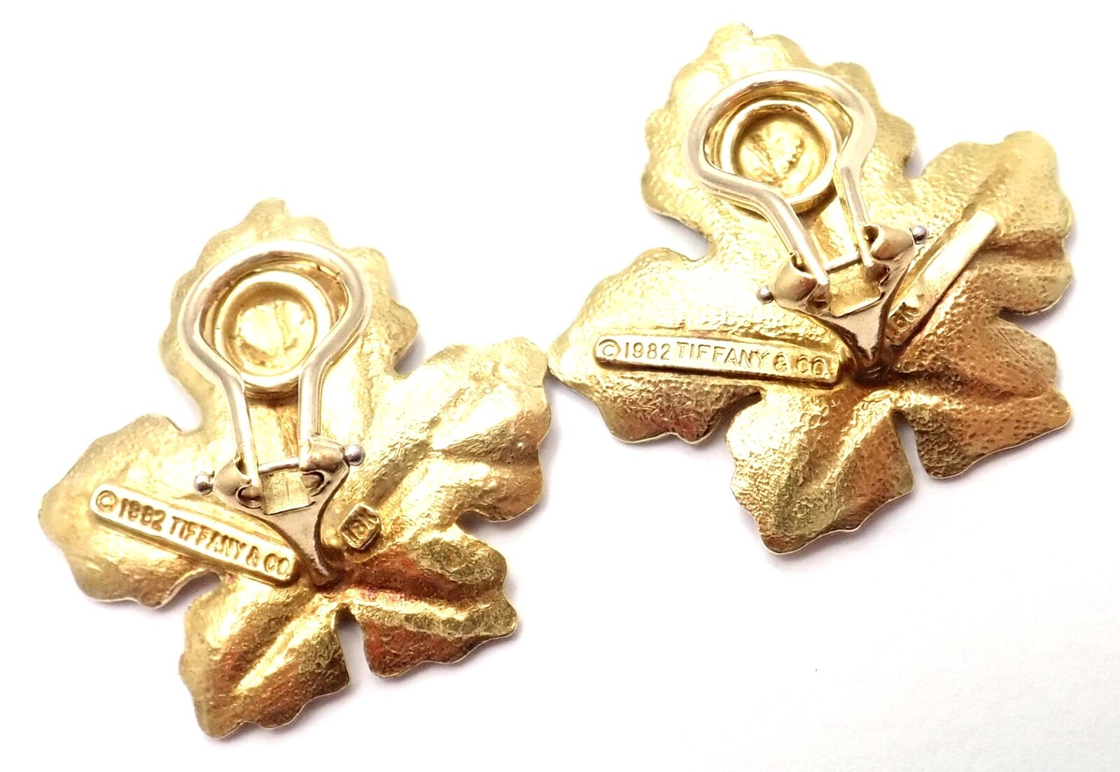 Vintage Tiffany  Co 18k Yellow Gold Leaf Earrings