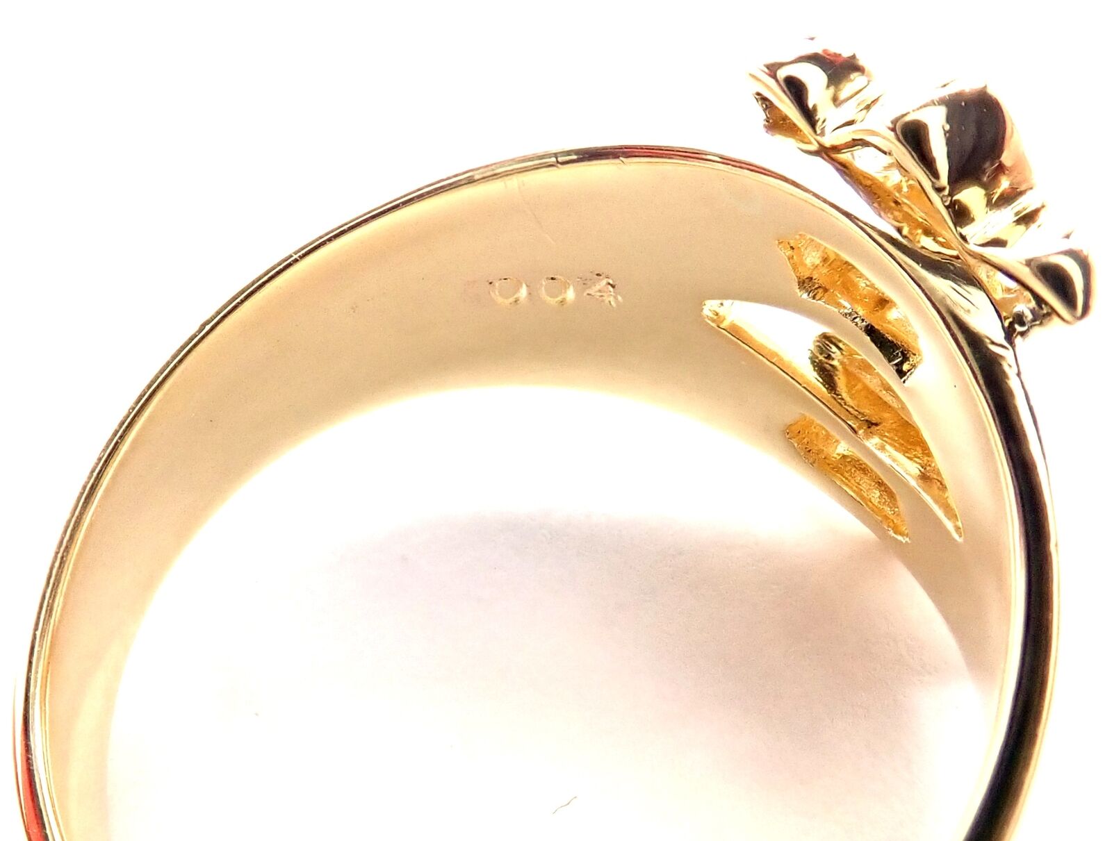 Rare! Authentic Christian Dior 18k Yellow Gold Diamond Flower