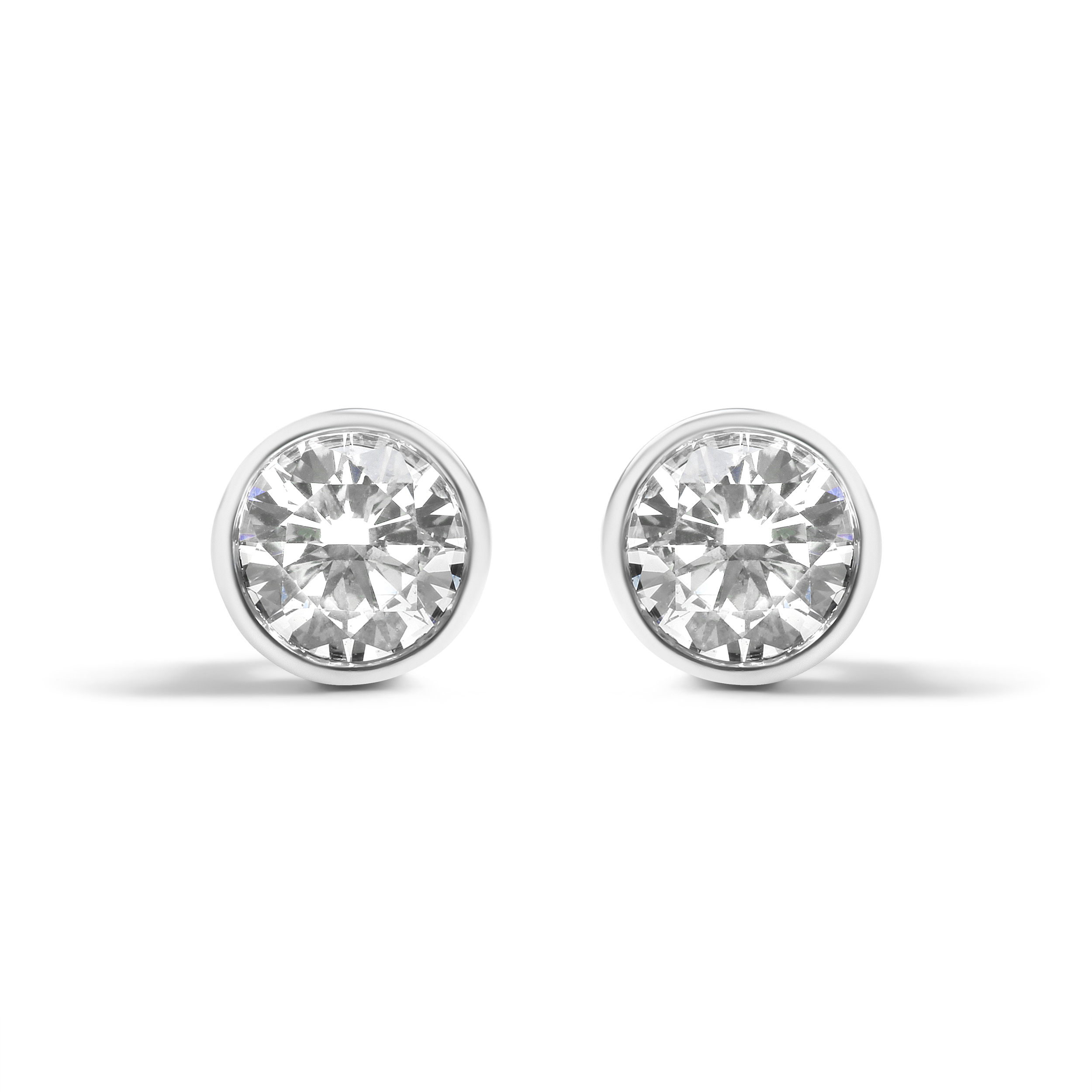 True 14K White Gold 5/8 Cttw Bezel Set Lab Grown Round Diamond Screw-Back Solitaire Stud Earrings (G-H Color, VS2-SI1 Clarity)