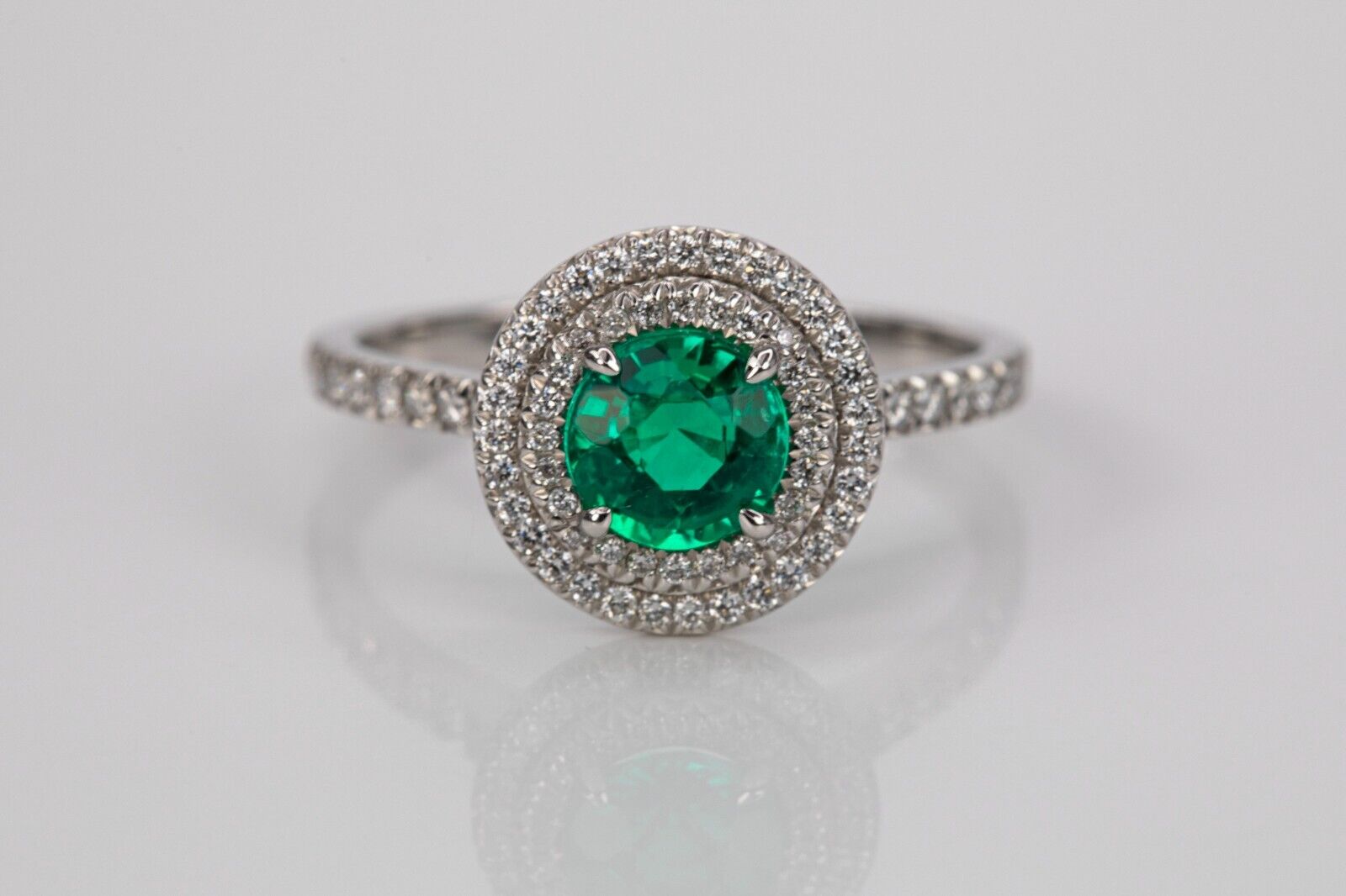 Tiffany  Co. Soleste Ring in Platinum with Diamonds  an Emerald