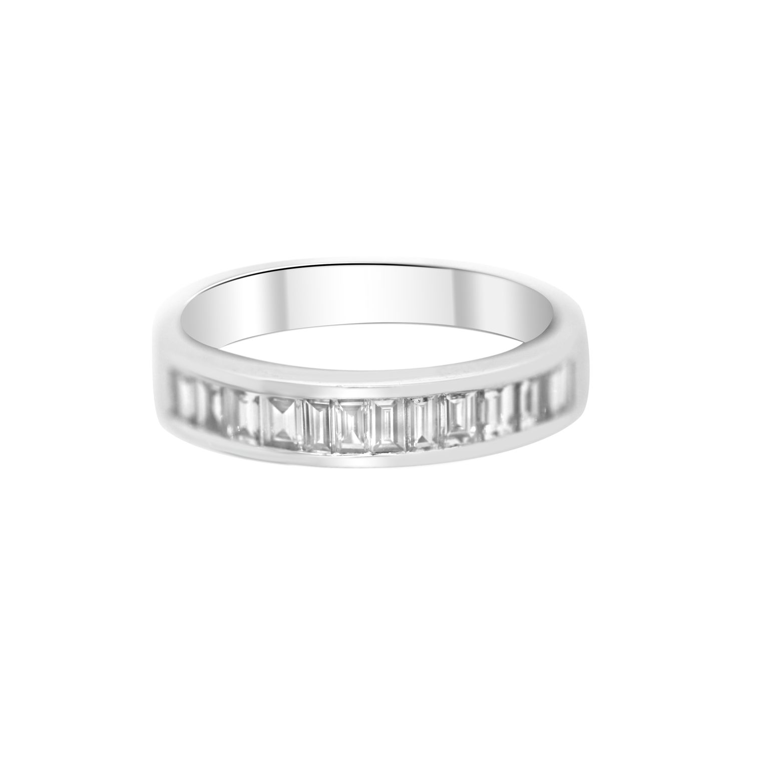 18k White Gold and Baguette Diamond Ring
